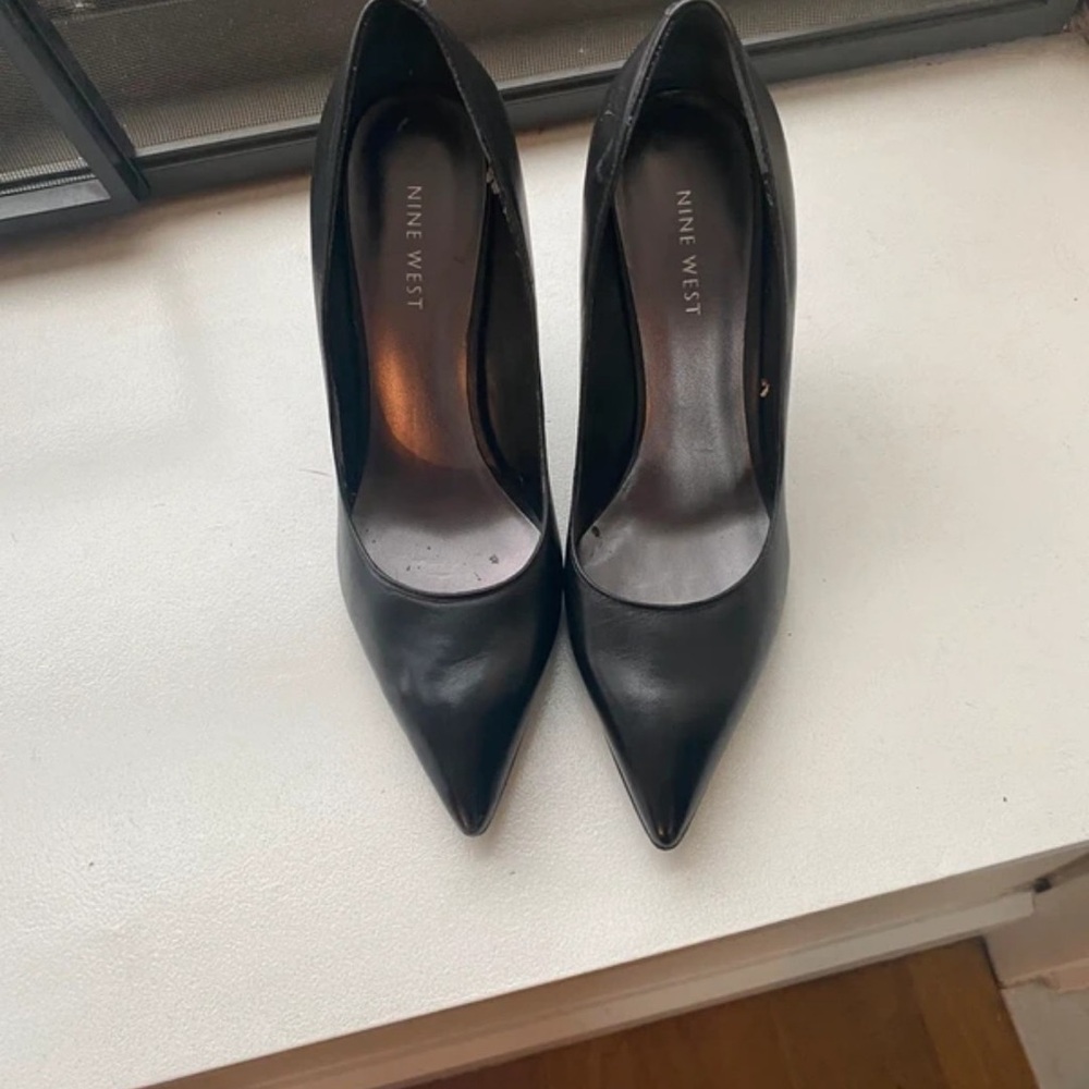 Nine West Elegant Black Heels
